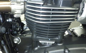 TRIUMPH SPEED TWIN 900 2023