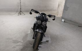 TRIUMPH ROCKET 3R YBG11J