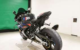 BMW M1000RR 2024