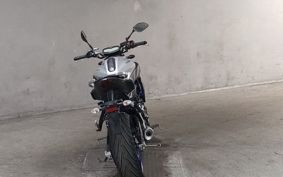 YAMAHA MT-07 2015 RM07J