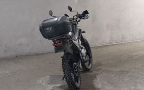 YAMAHA SEROW 250 DG17J
