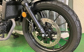 TRIUMPH  TRIUMPH  STREET  TRIPLE RS 2023 HDA614
