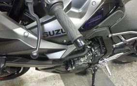 SUZUKI GSX-8R 2024 EM1AA