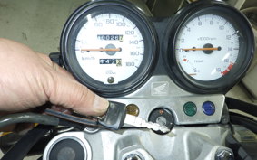 HONDA HORNET 250 MC31