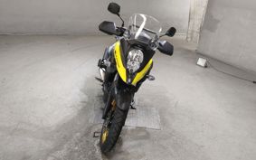 SUZUKI DL650 ( V-Strom 650 ) C733A