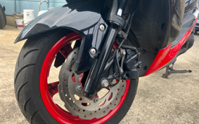 YAMAHA MAJESTYS SG52J