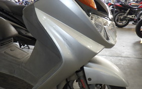 SUZUKI SKYWAVE 150 (Burgman 150)