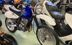 SUZUKI DJEBEL250XC SJ45A