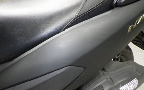 YAMAHA N-MAX 155 A SG50J