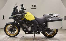 SUZUKI DL650 ( V-Strom 650 ) XTA 2018 C733A