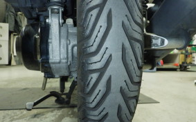 YAMAHA TRICITY 125 SE82J