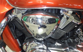SUZUKI BOULEVARD M109R 2011