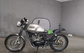 YAMAHA RNESSA 4DN