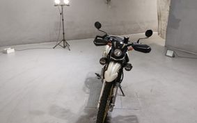 YAMAHA SEROW 250 DG17J