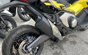 HONDA X-ADV 750 2025 RH21