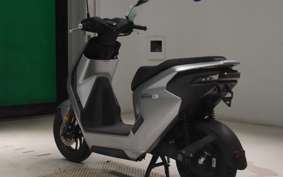 HONDA EM1 e: 2022 EF16