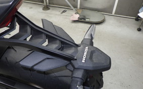 HONDA CB650R E-Clutch 2025 RH17