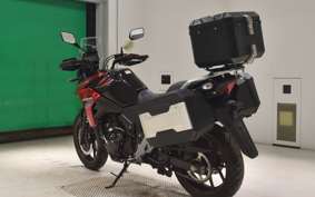SUZUKI V-STROM 250