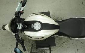 DUCATI MONSTER 696 2009