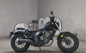 HONDA REBEL MC49
