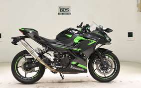 KAWASAKI NINJA 400 2018 EX400G
