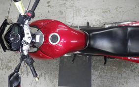 SUZUKI GSR250