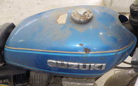 SUZUKI GT125 GT125
