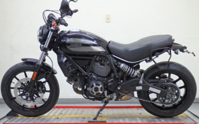 DUCATI SCRAMBLER SIXTY2 2016 KA00