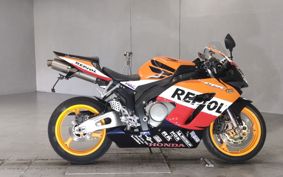 HONDA CBR1000RR SC57