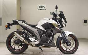 YAMAHA FZS250 2007