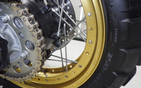 SUZUKI Vｽﾄﾛｰﾑ1000XTA 2019 VU51A