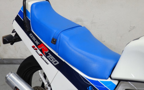 SUZUKI GSX-R750 1985 GR71F