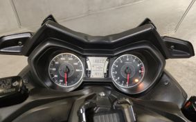 YAMAHA X-MAX 250 SG42J