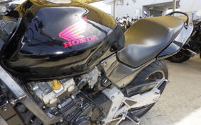 HONDA HORNET 250 MC31