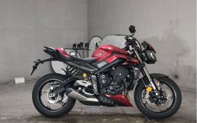 TRIUMPH STREET TRIPLE RS 2023 HDA614
