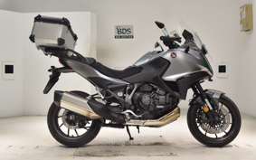 HONDA NT1100 2022 SC84