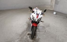 HONDA CBR250R MC41