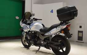 KAWASAKI ZR 700 S 2005