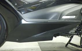 YAMAHA T-MAX 530 DX 2019 SJ15J