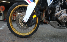 HONDA CRF1000L AFRICA TWIN 2016 SD04