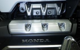 HONDA GL 1800 GOLD WING TOUR DCT 2023 SC79