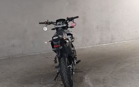 APRILIA SX 125 ..
