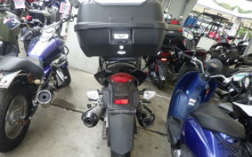 SUZUKI GSR250F