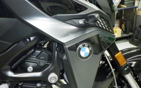 BMW F900R 2024