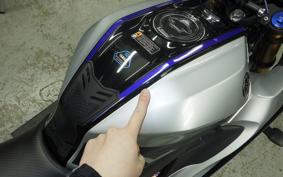 YAMAHA YZF-R15 M 2015