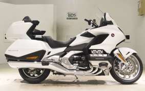 HONDA GL 1800 GOLD WING TOUR DCT SC79