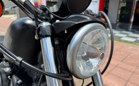 HARLEY XL883N 2017 LE2