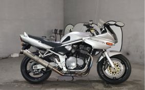 SUZUKI BANDIT1200S 2006 GV77A