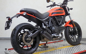 DUCATI SCRAMBLER SIXTY2 2018 KA00