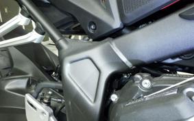 HONDA CBR650R E-Clutch 2025 RH17